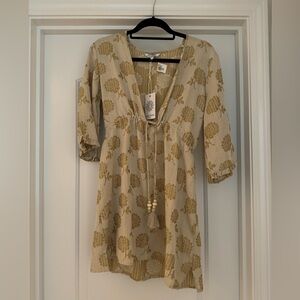 New with tags blue island cover-up